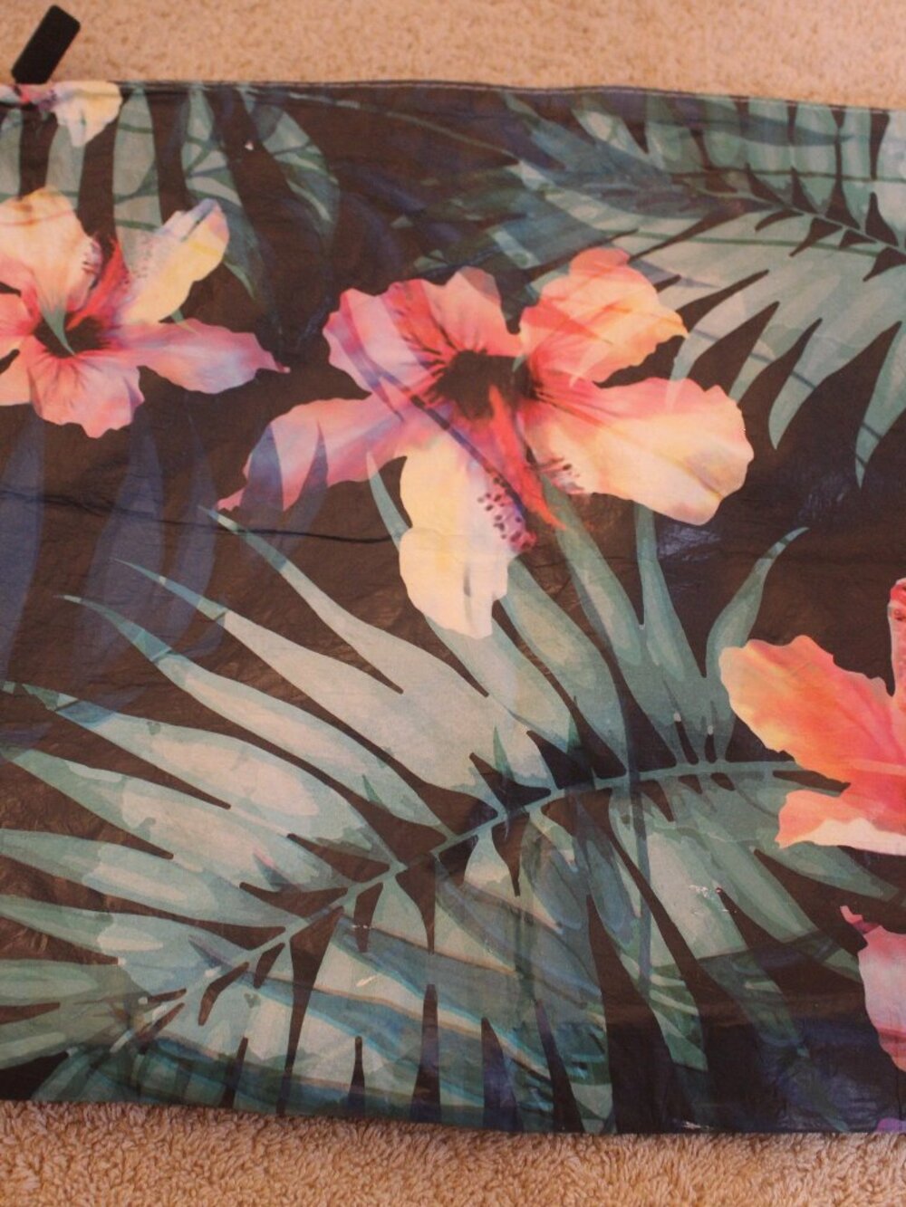ALOHA Collection x WLFP Hibiscus Palm MAX Splash-Proof Pouch SKUG
